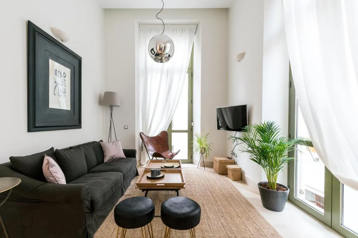 Image of 2E Stylish Bright Apartment Sevilla Downtown Azofaifo