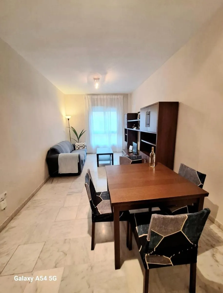 Image 3 of APARTAMENTO TRIANA