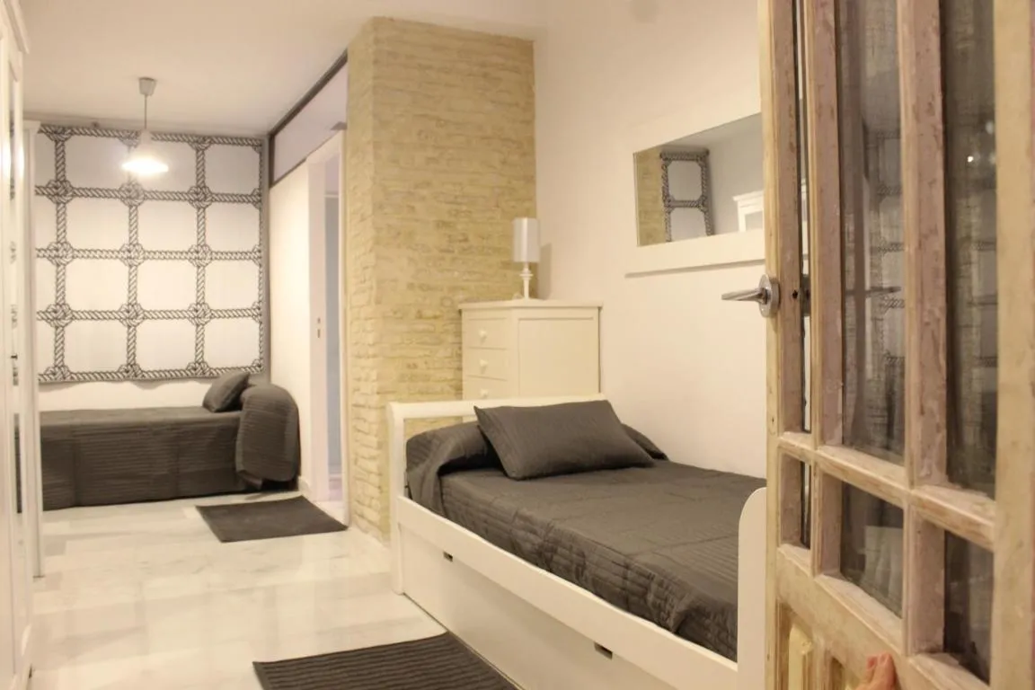 Image of Amazing Sevilla Apartamento