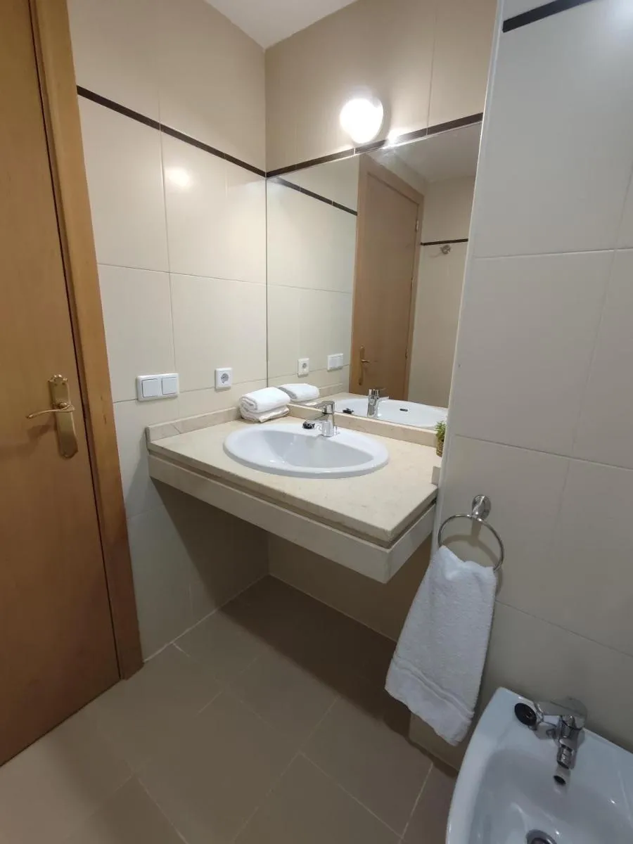 Image 3 of Apartamento en Sevilla con piscina y parking