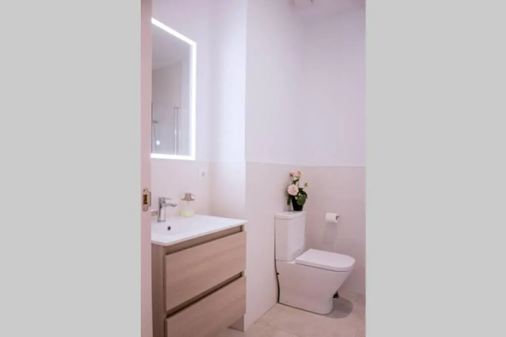 Image 6 of Apartamento ideal y facil aparcamiento en la calle