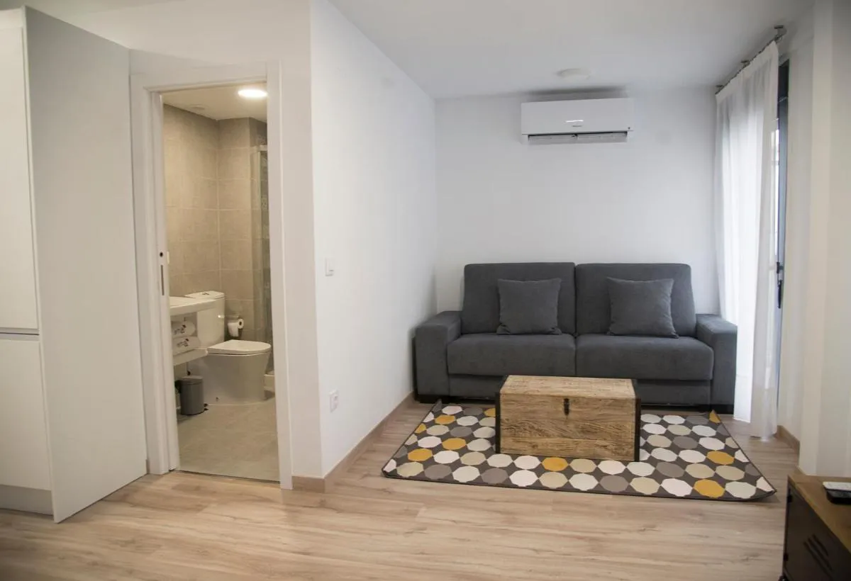 Image 2 of Apartamentos Core Suite Sevilla