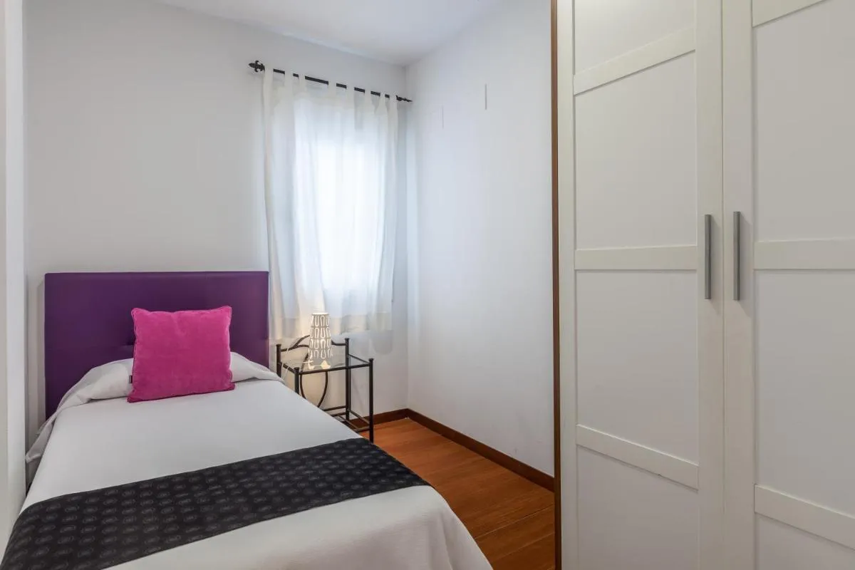 Image 1 of Apartamentos Cuna 41