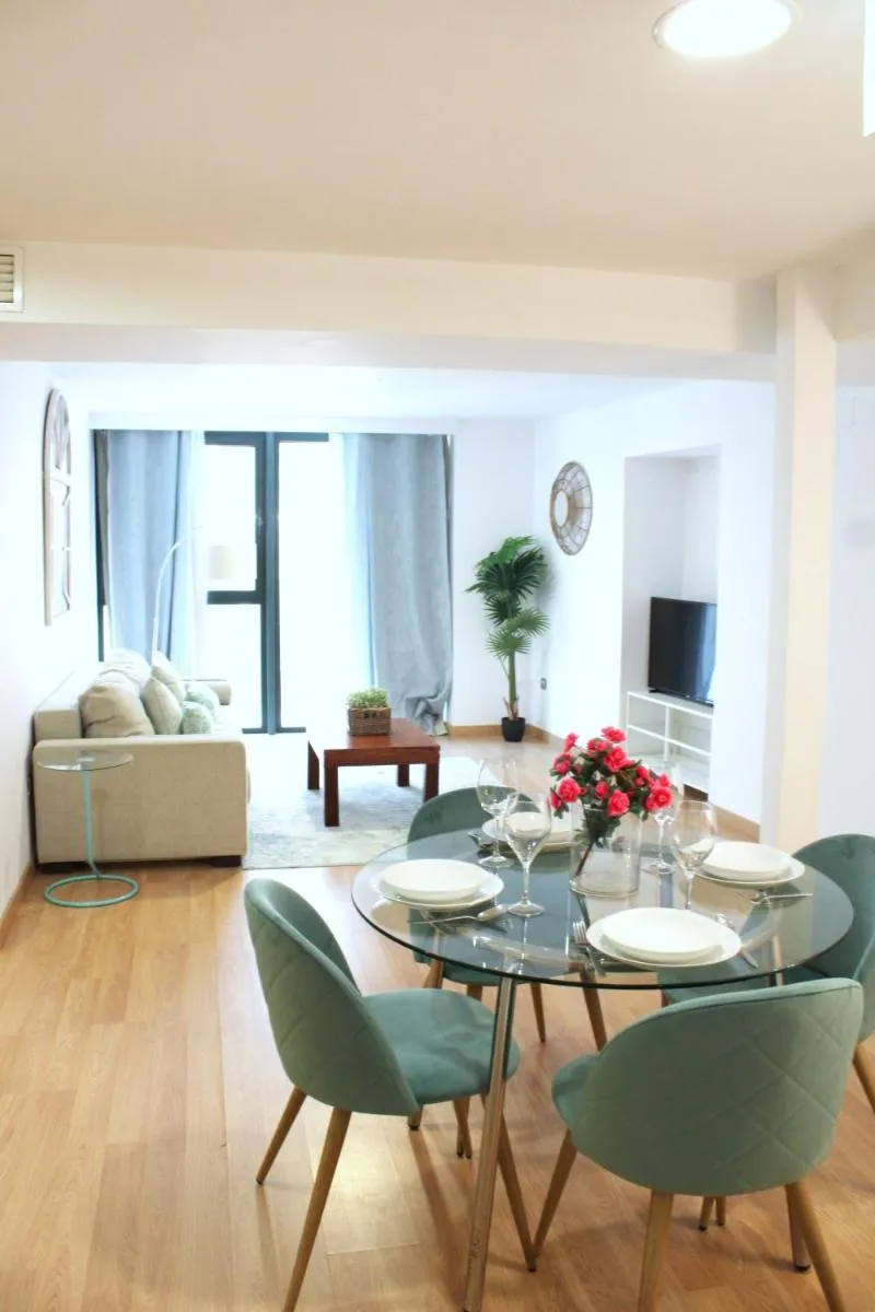 Image 3 of Apartments Olé – Albareda 24