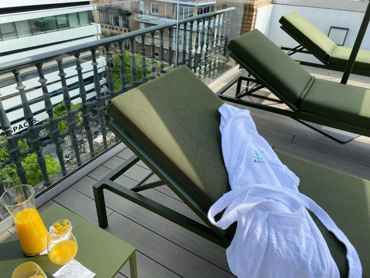 Image 3 of Aquitania Home Suites