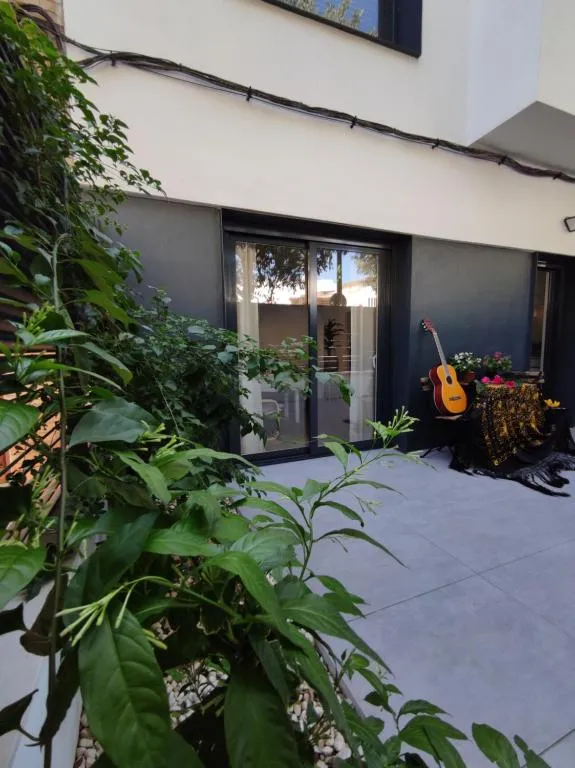 Image of Bajo Luminoso en Barrio de Nervion
