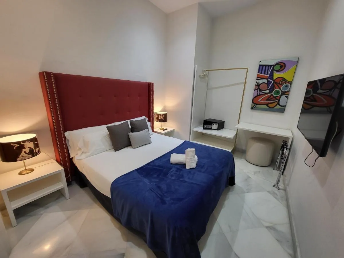 Image 1 of Casa Gloria Apartments