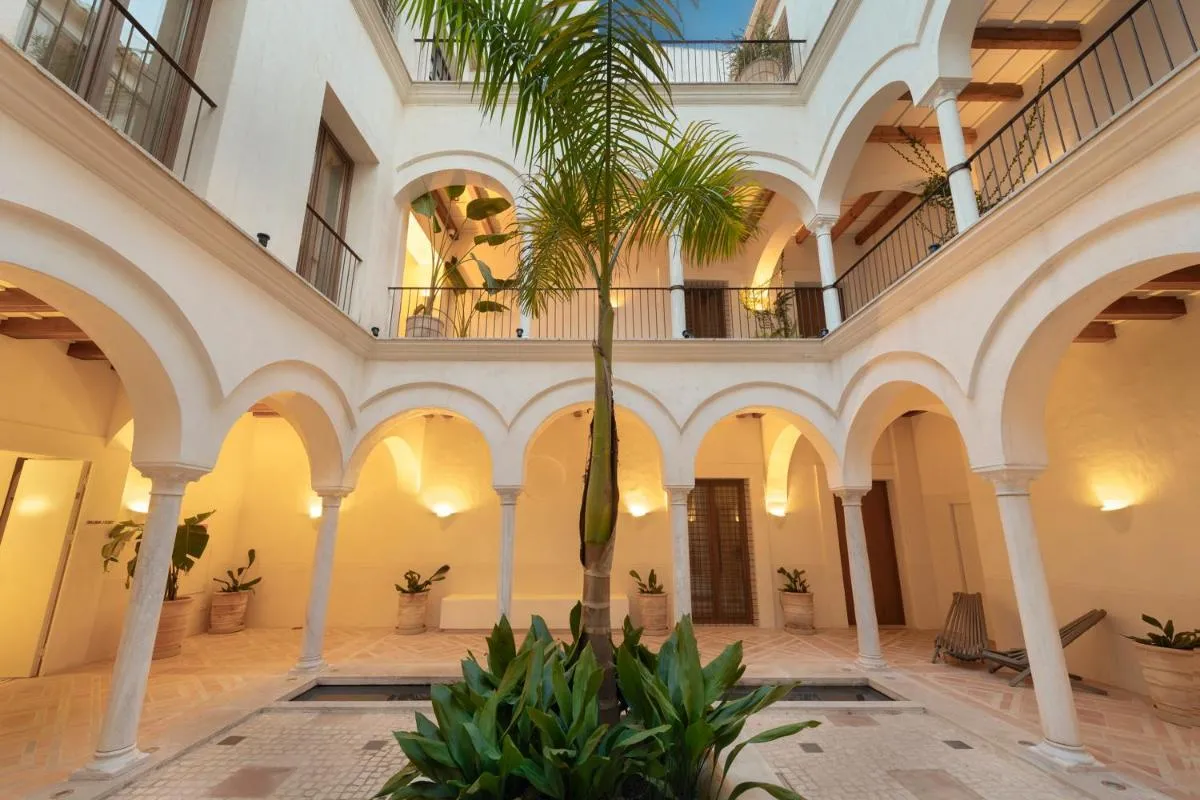 Image 4 of Casa del Rey Sabio