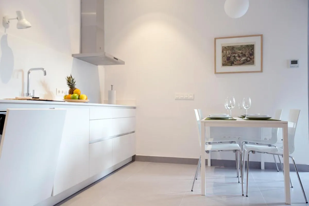 Image 4 of Casas de Sevilla – Apartamento A Pie de Muralla – Centro Histórico