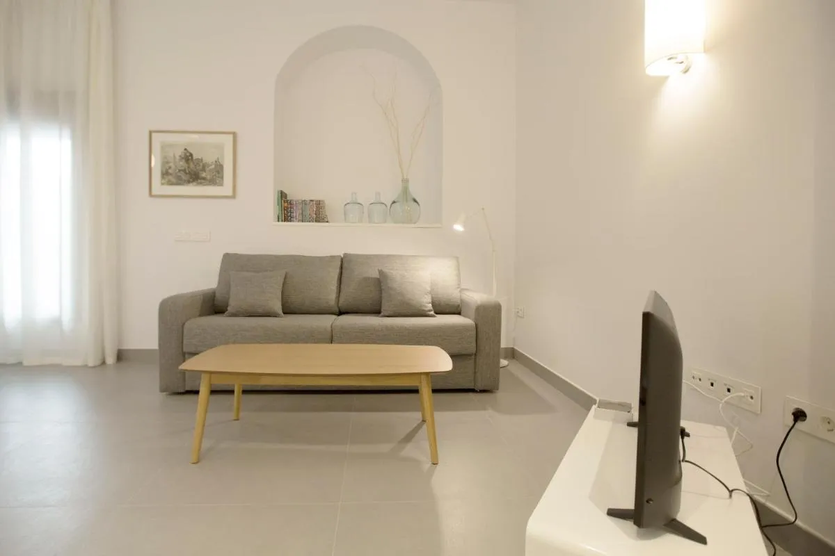 Image 5 of Casas de Sevilla – Apartamento A Pie de Muralla – Centro Histórico