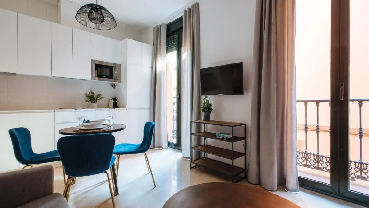 Image 6 of Chiqui and Vicente Suite Apartments