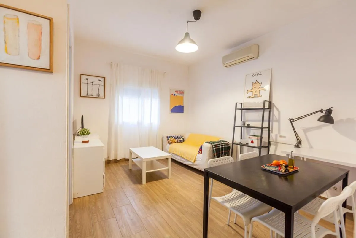 Image 3 of Cozy apartment inTriana – family friendly