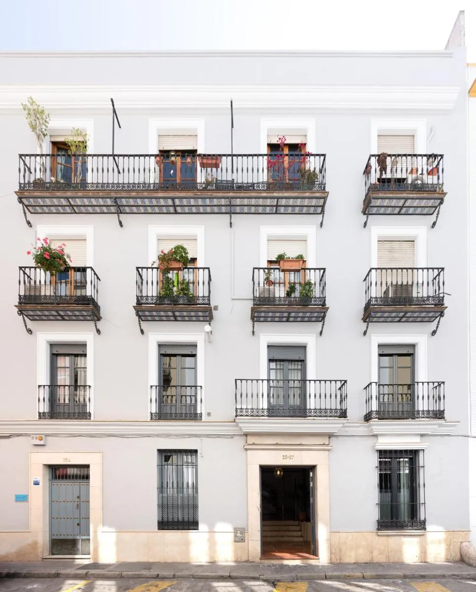 Image 3 of ELEVEN Real de la Carretería, by Homing U