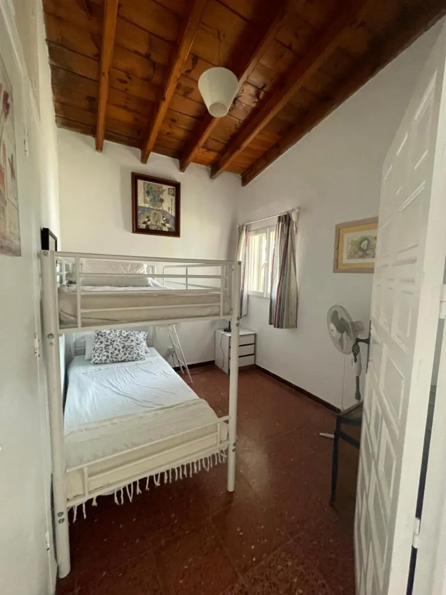 Image 5 of El Brinco
