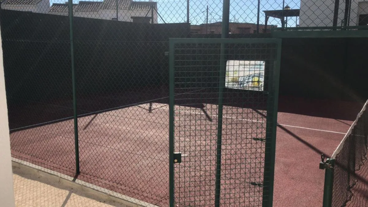 Image 5 of El Olmo