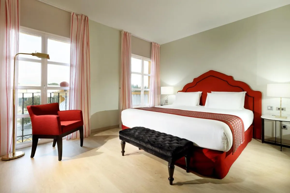 Image 1 of Exe Gran Hotel Solucar