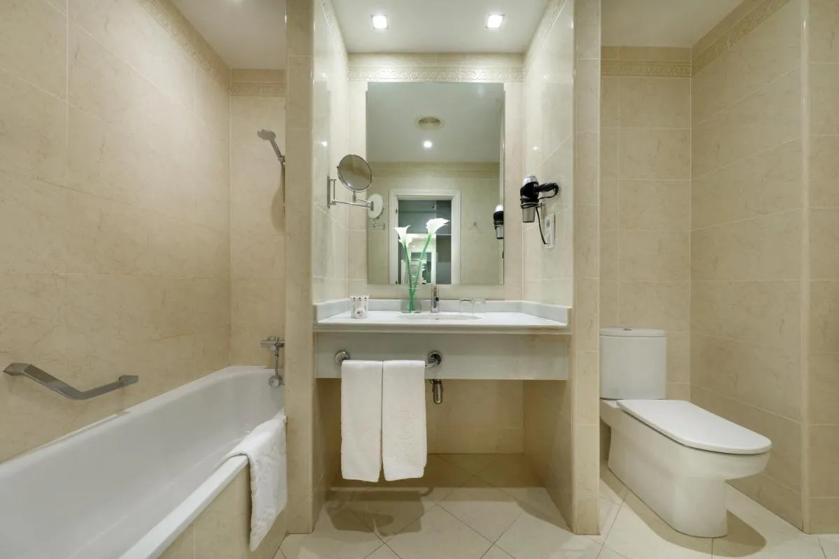 Image 2 of Exe Gran Hotel Solucar