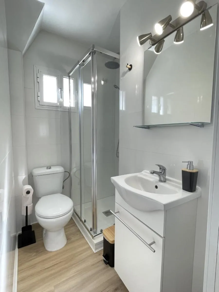 Image 2 of FEDRIANI Bright and cosy apartment