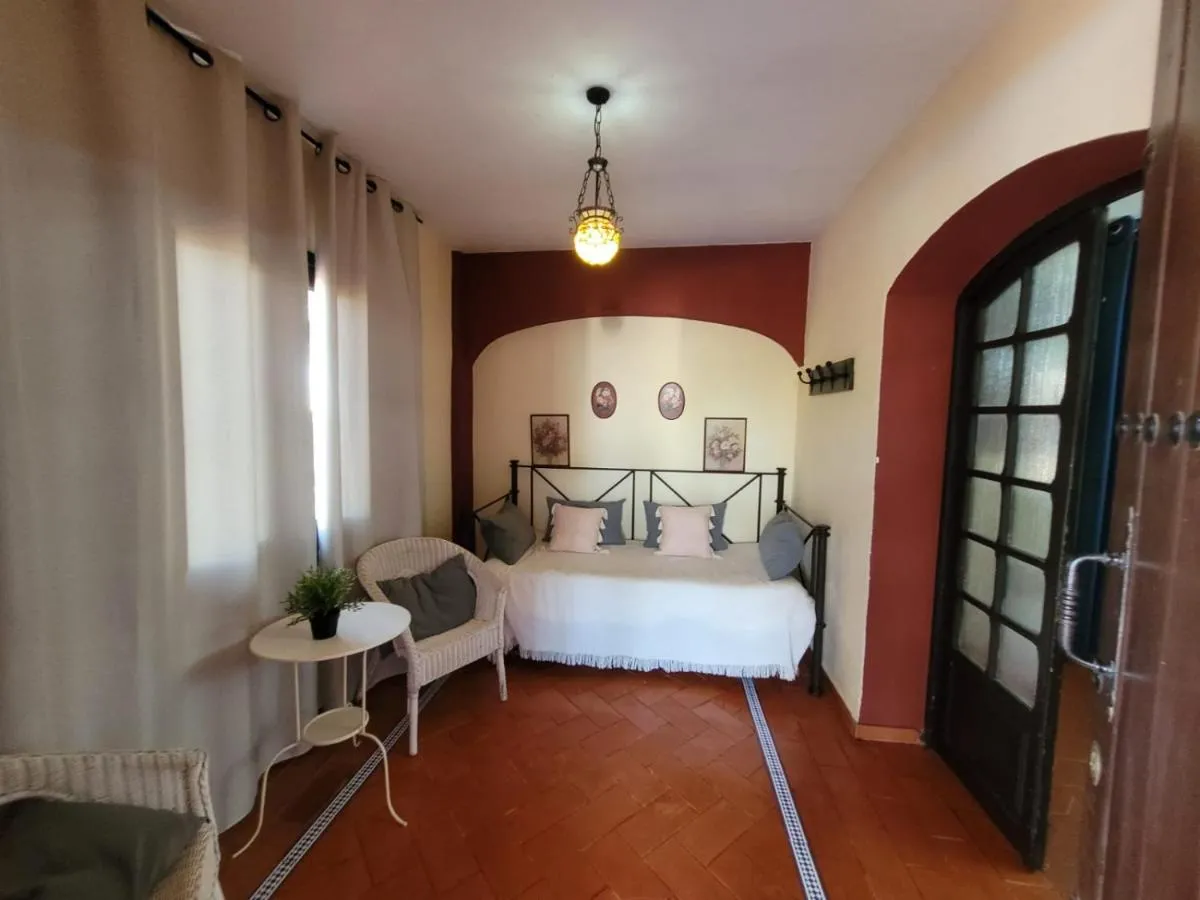 Image 1 of Finca Castellares