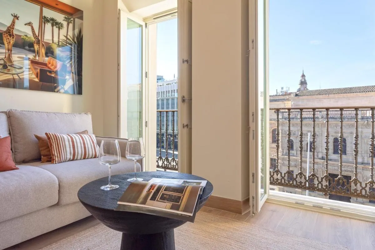 Image 4 of Genteel Home San Francisco Suites