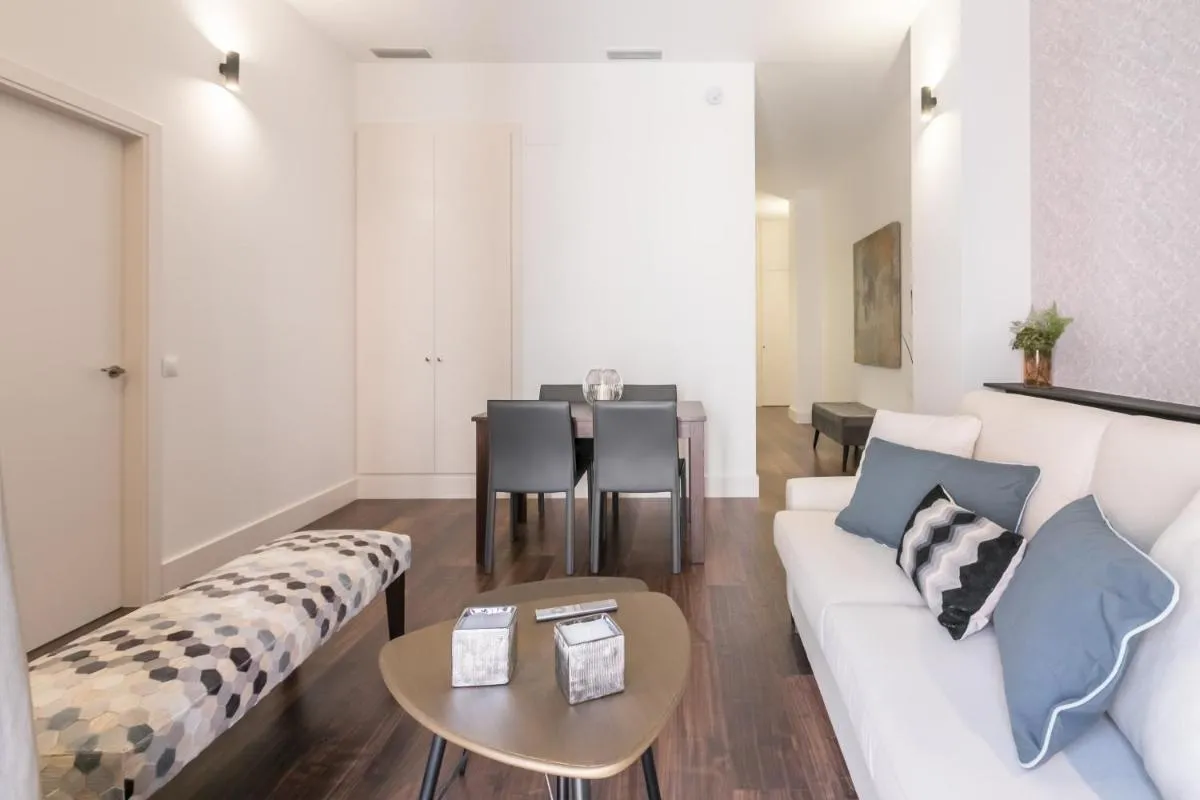 Image 5 of Green-Apartments Sierpes Luxury Suites