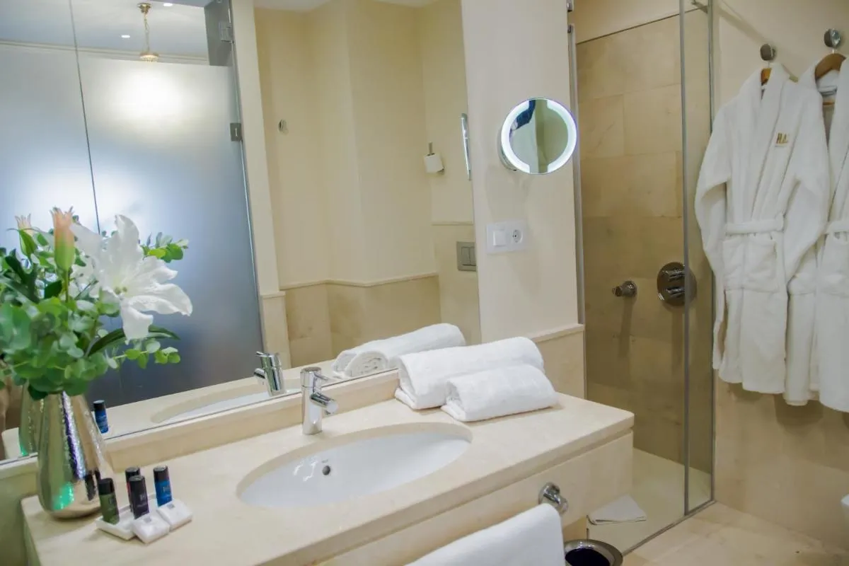 Image 2 of Halo Boutique Hotel