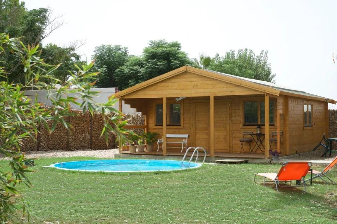 Image of Hermoso Bungalow de madera