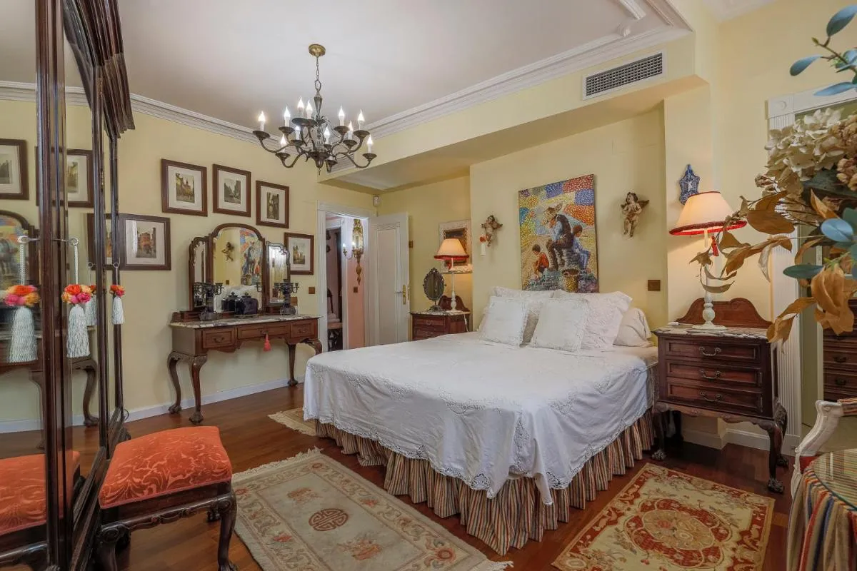 Image 5 of Historic apartment in Santa Cruz