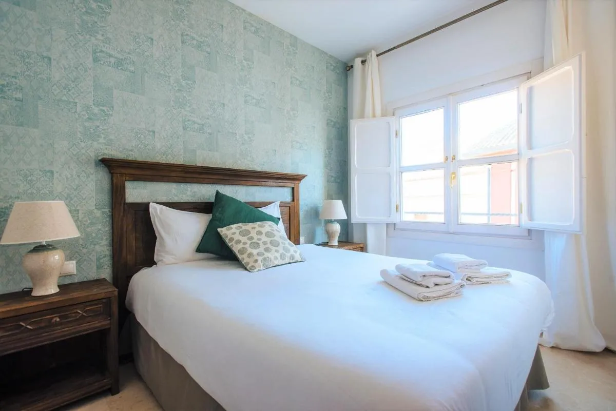 Image 6 of Hostly Orfila 3A-3B exclusive Penthouse-Center-Fibre-Parking Optional