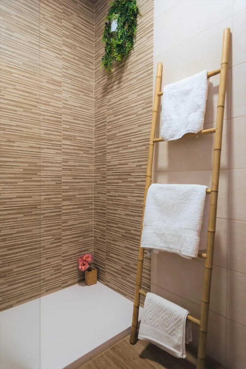 Image 3 of Hostly Orfila 3A-3B exclusive Penthouse-Center-Fibre-Parking Optional