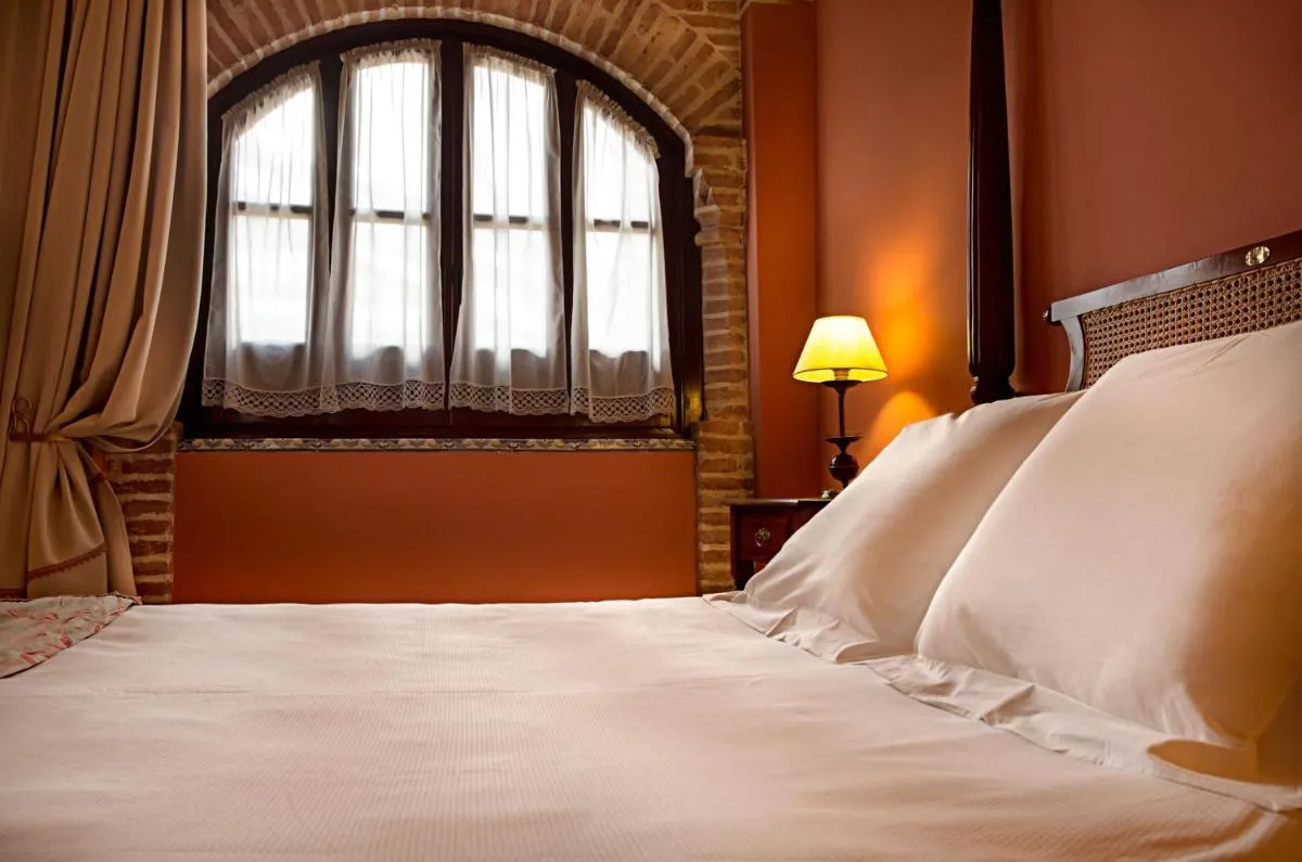 Image 4 of Hotel Alcázar de la Reina