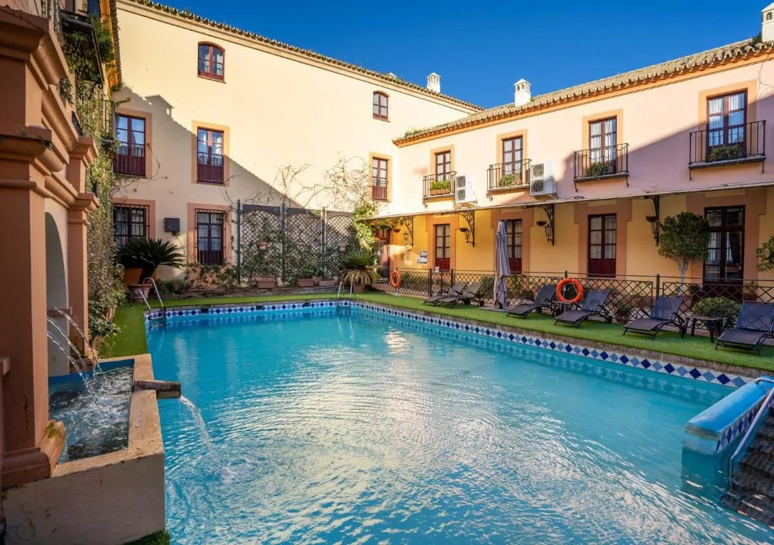 Image of Hotel Alcázar de la Reina