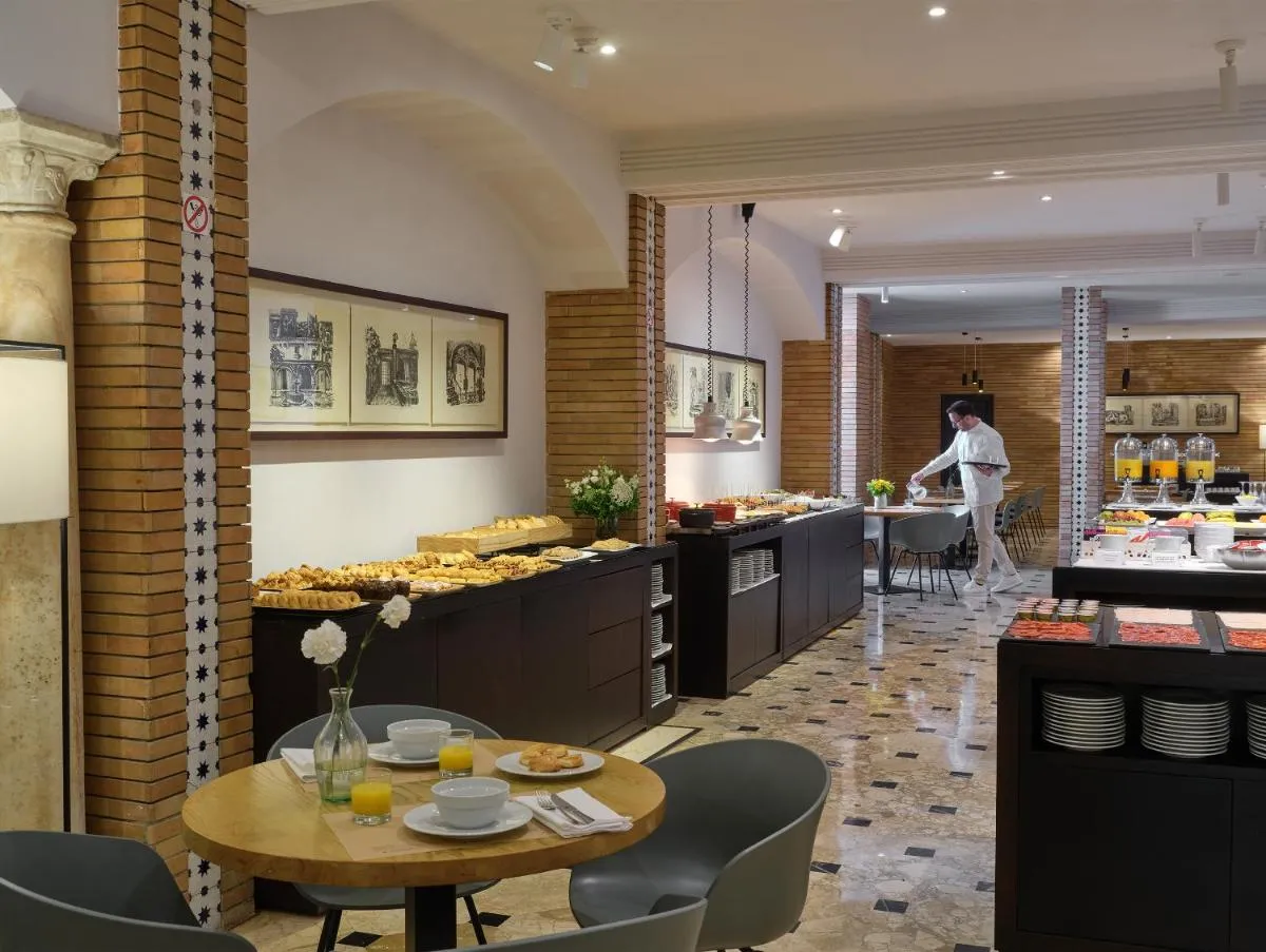 Image 2 of Hotel Fernando III