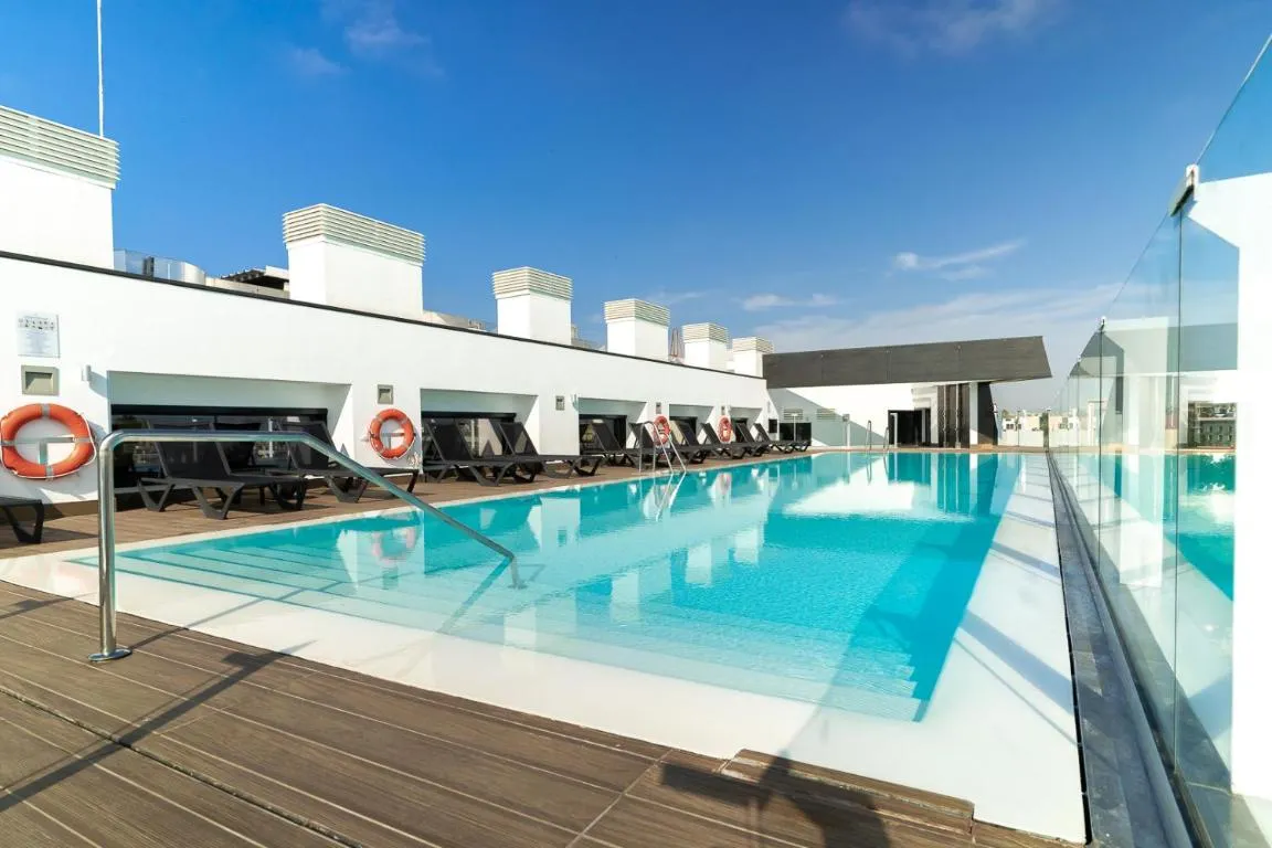 Image of Hotel Giralda Center