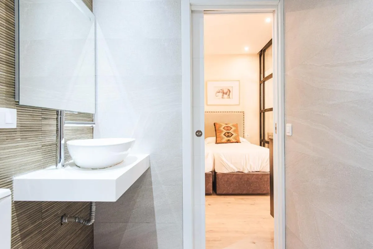 Image 2 of IXTE Luxury Apartments Alameda