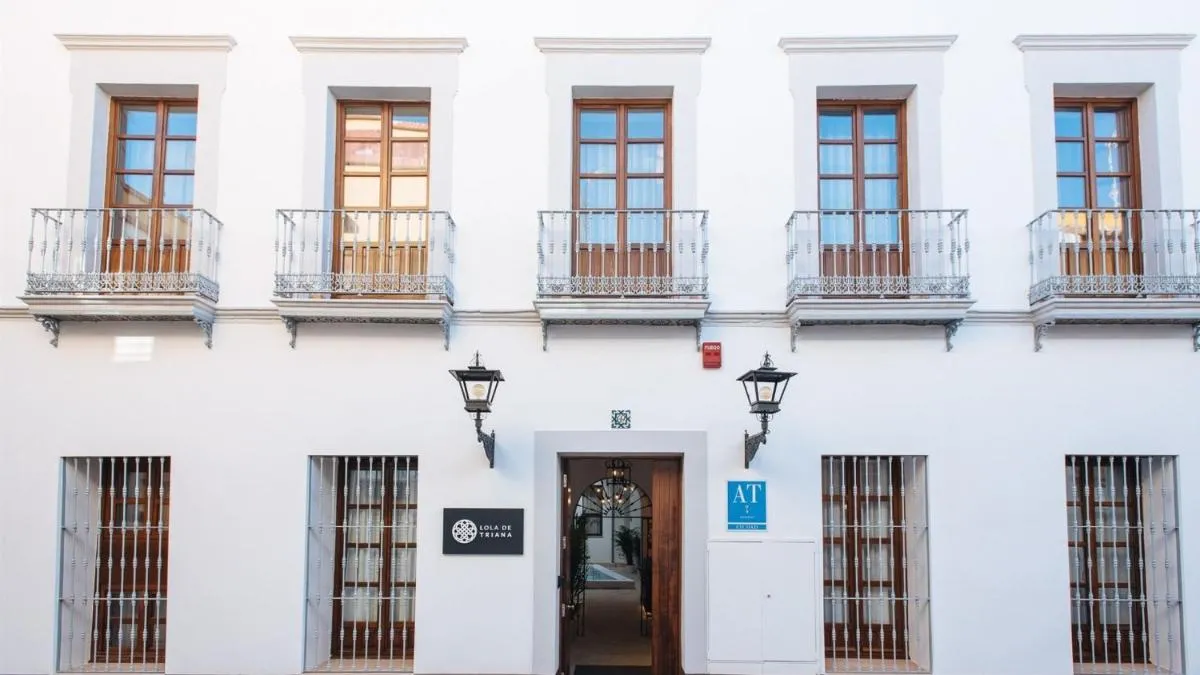 Image 1 of Lola de Triana Apartments