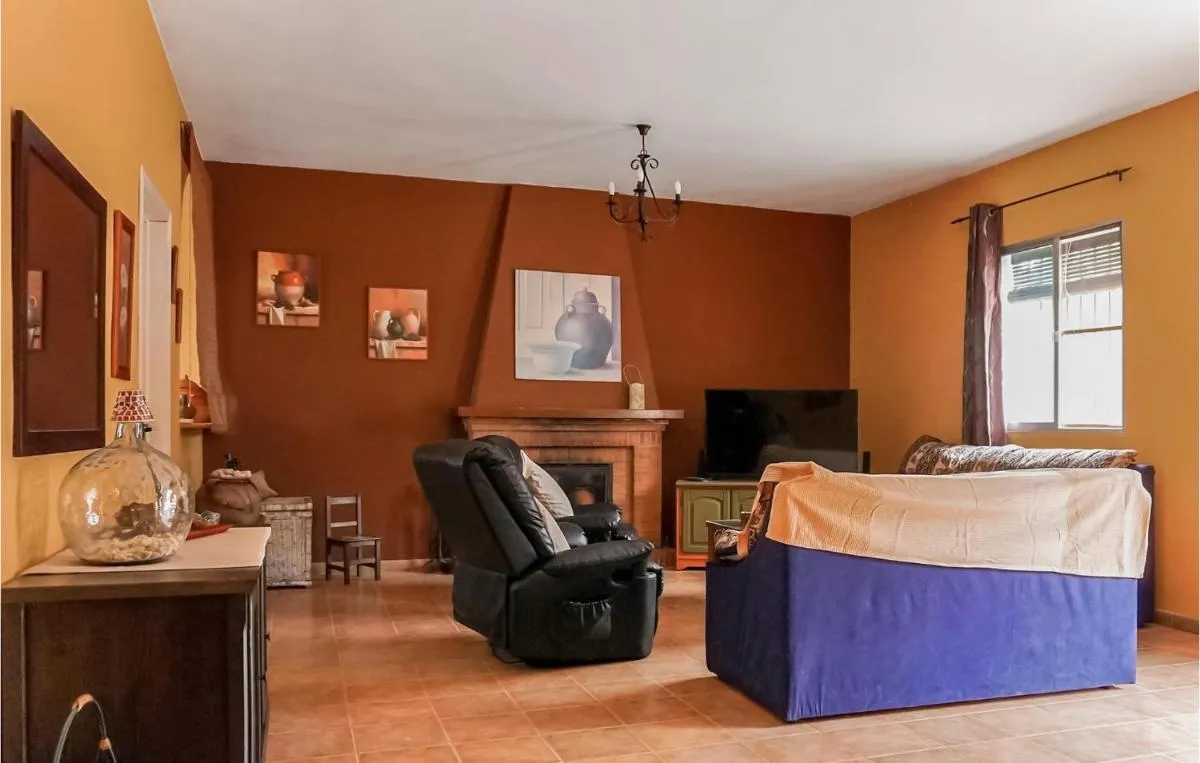 Image 2 of Lovely Home In Arahal Sevilla With Wifi