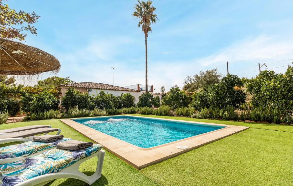 Image of Lovely Home In Casariche With Wifi