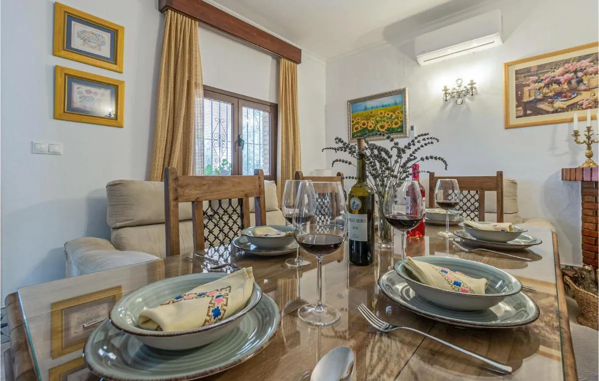 Image 3 of Lovely Home In Casariche With Wifi