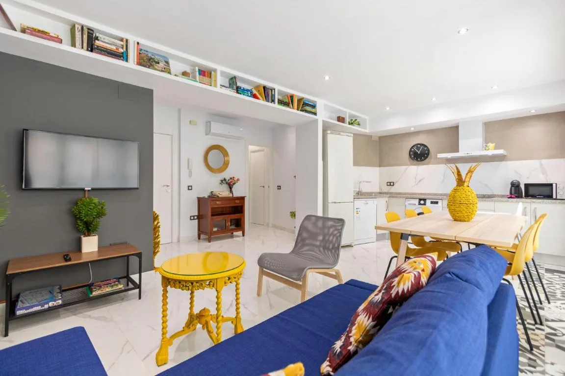 Image of Lujan Deluxe Suites by Valcambre