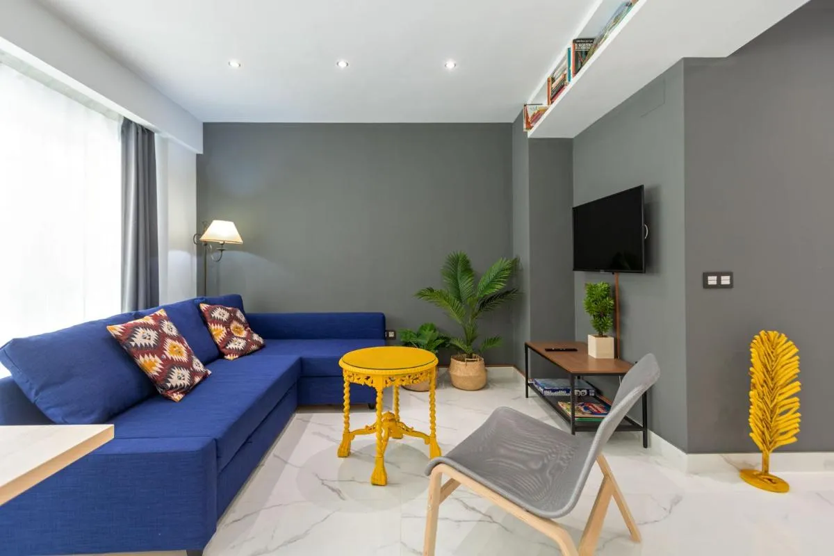 Image 4 of Lujan Deluxe Suites by Valcambre