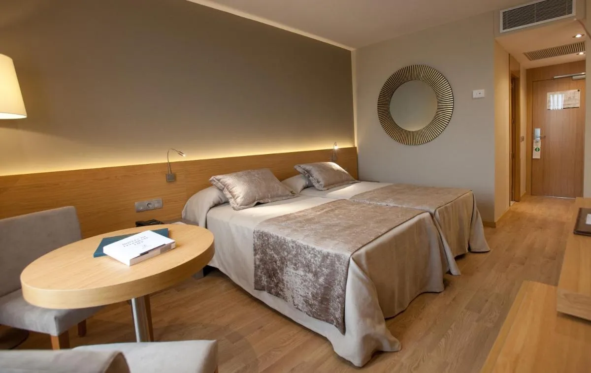 Image 1 of M.A. Hotel Sevilla Congresos