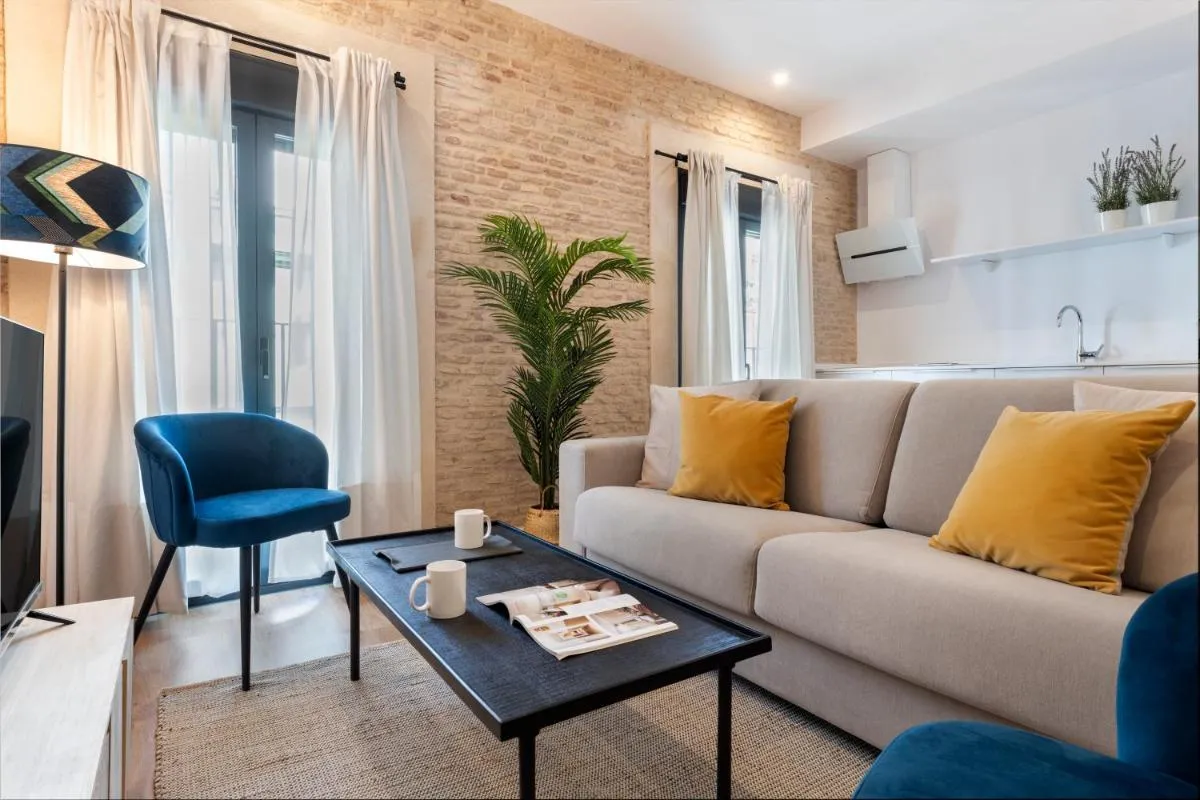 Image 1 of Magno Apartments Feria 132