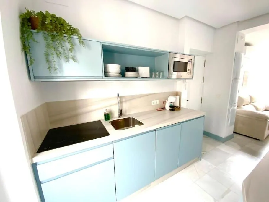 Image 3 of My home in Triana, luminoso y acogedor apartamento