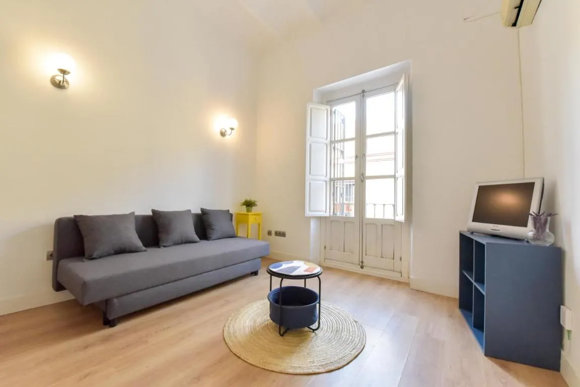Image of New! Bohemian center apartment