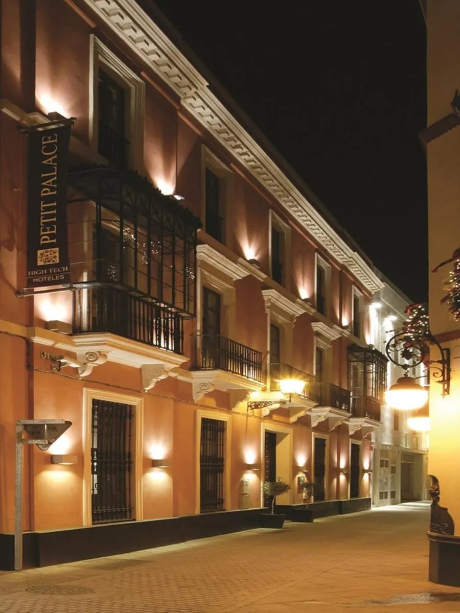 Image 3 of Petit Palace Marques Santa Ana