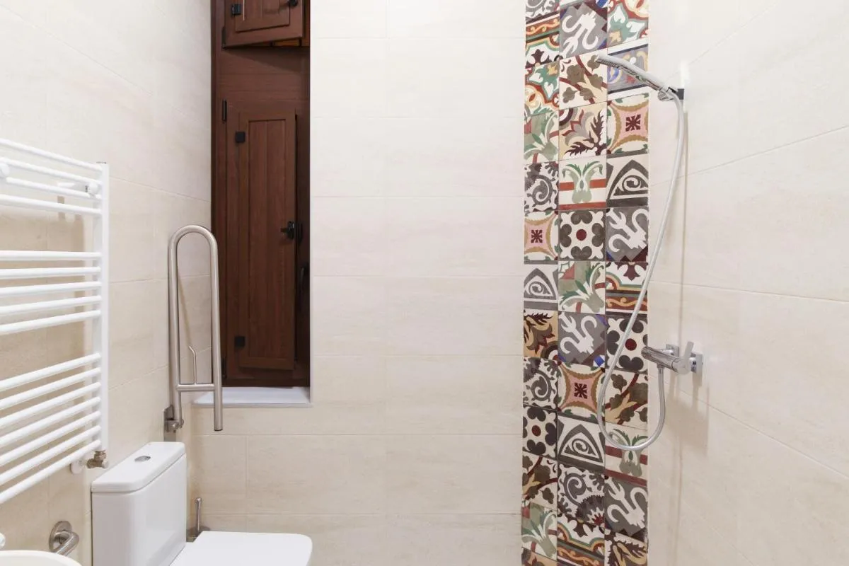 Image 2 of Posada Pilatos