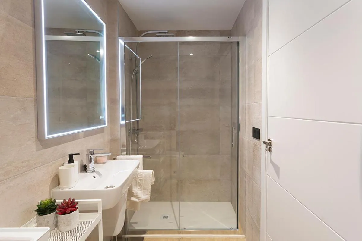 Image 3 of Private & Pool Goyeneta Sevilla Urban Apartment