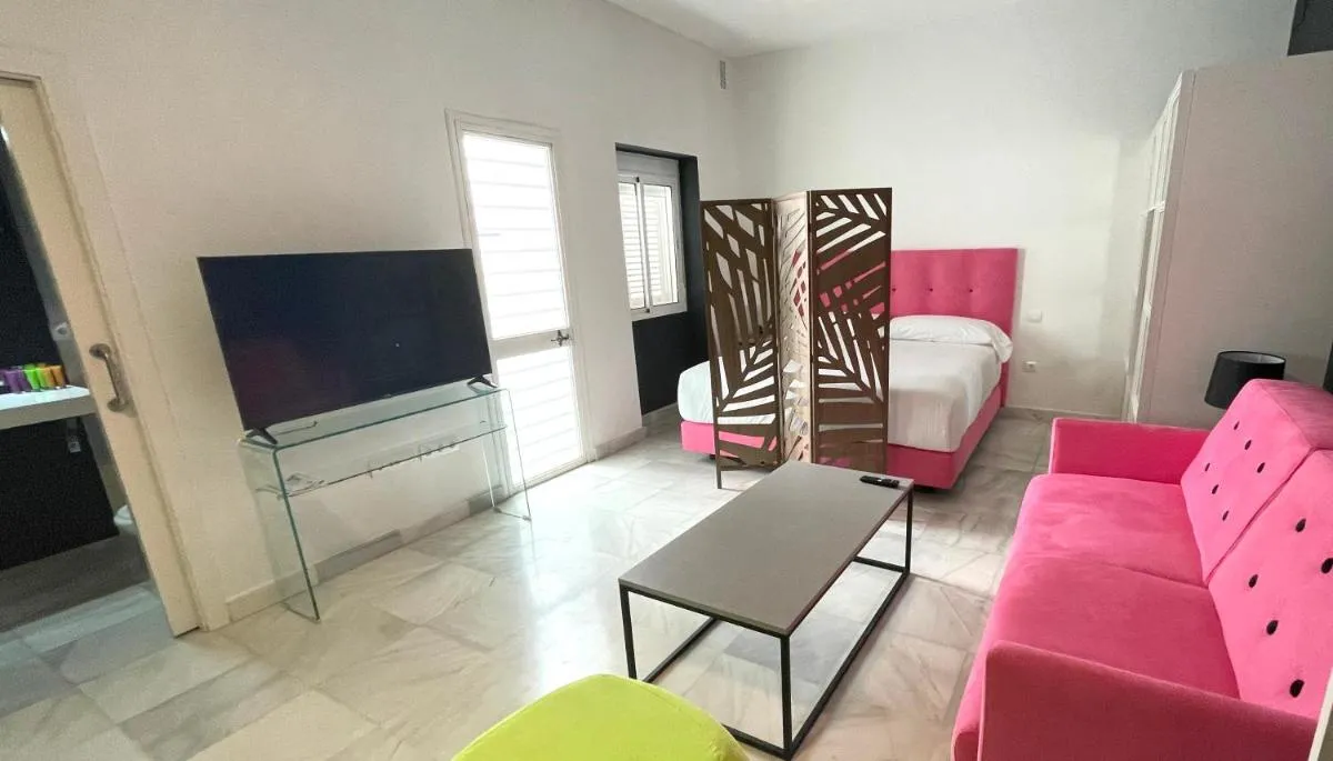 Image 4 of Ritual Alameda Suites