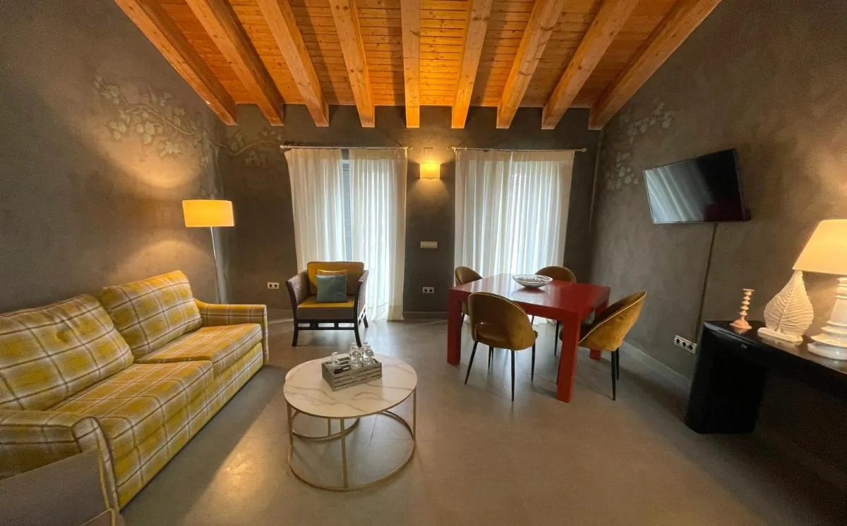 Image 2 of Ritual Sevilla Suites – Malaver 23